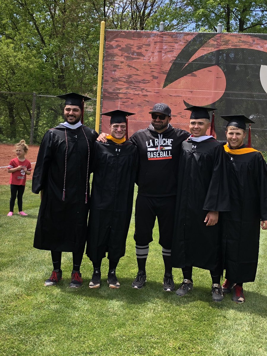 LaRocheBaseball's tweet photo. Thanks to a special group of seniors.  Your level of dedication and hard work will be unmatchable! https://t.co/HuoUDsVkRc