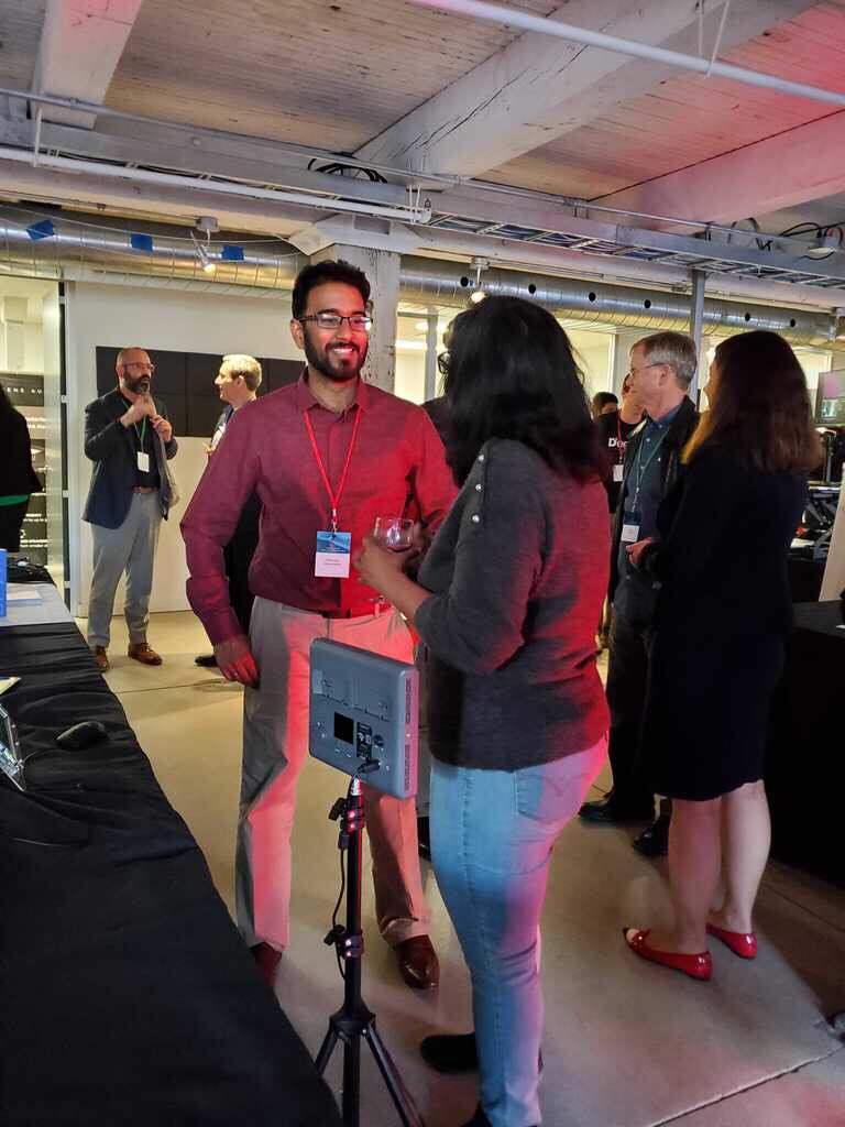 IRYSTEC's tweet photo. An evening of technology innovation and discussions presenting IRYStec PDP Vision at the @TandemLaunch Showcase. Compliments to the @TandemLaunch team for bringing together the best of innovation under one roof.
#irystec
#PerceptualDisplayTechnology
https://t.co/bQGYxNHELJ https://t.co/iNtsnSah30