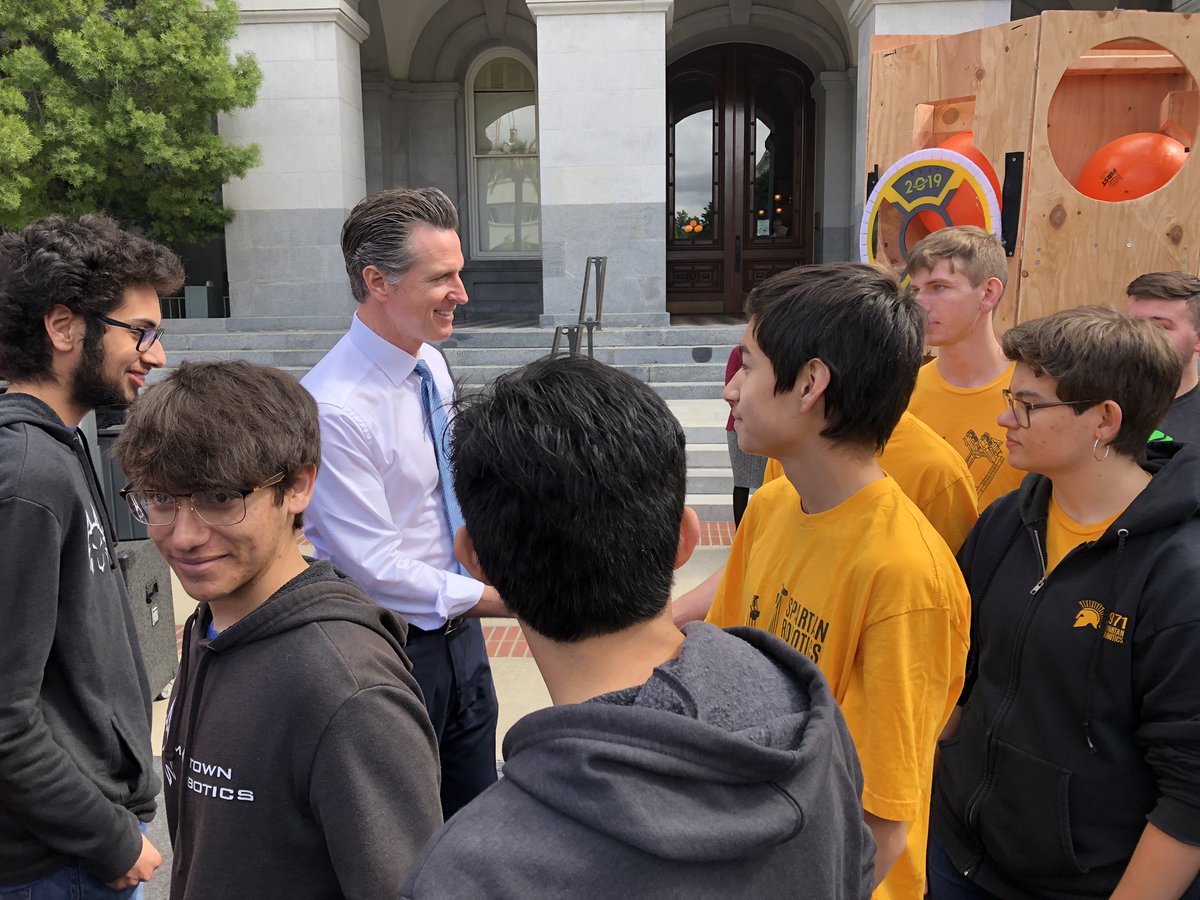 CAGoBiz's tweet photo. Thank you to all the amazing students &amp; Gov. @GavinNewsom for joining us today to honor these fantastic students the WORLD CHAMPION robotics teams — all from California. https://t.co/01YIQRNPWT