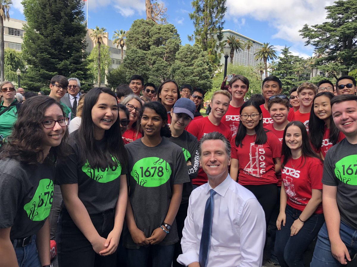 CAGoBiz's tweet photo. Thank you to all the amazing students &amp; Gov. @GavinNewsom for joining us today to honor these fantastic students the WORLD CHAMPION robotics teams — all from California. https://t.co/01YIQRNPWT