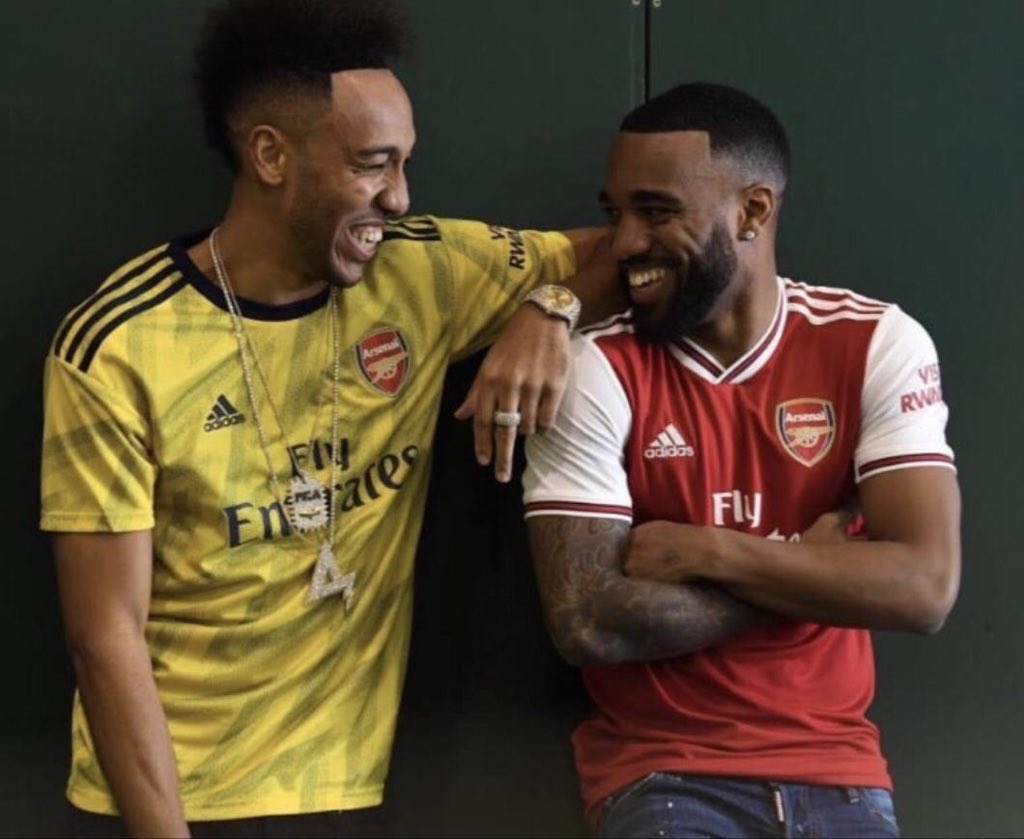 arsenal new home jersey