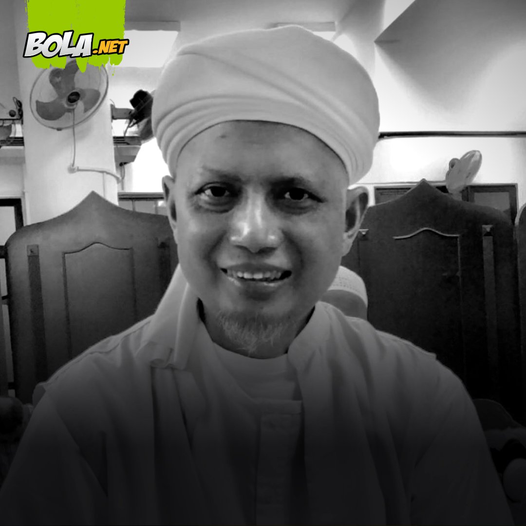 Inna lillahi wa inna ilaihi Rojiun Telah meninggal dunia Ustaz Muhammad Arifin Ilham.

Kami segenap redaksi Bolanet mengucapakan turut berduka cita sedalam-dalamnya. Semoga almarhum mendapat tempat terbaik di sisi Allah SWT. Amin.