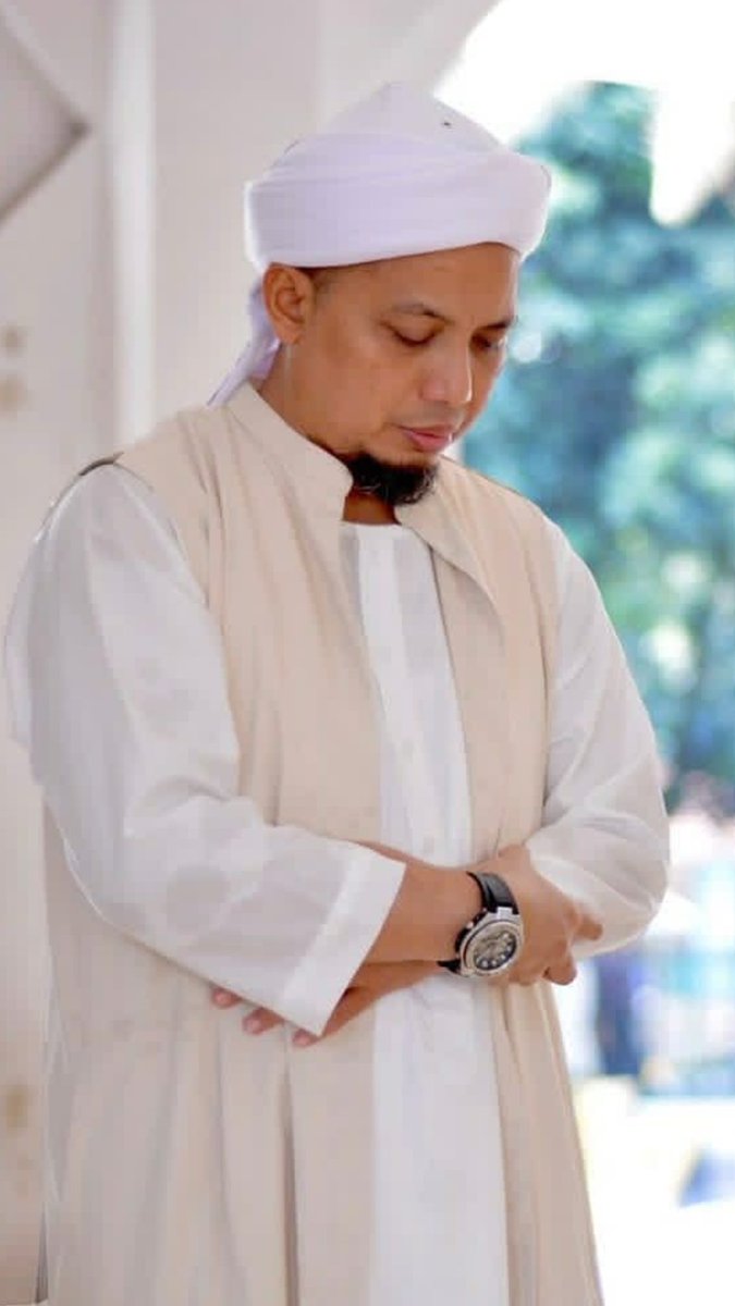 INNA LILLAAHI WA INNAA ILAIHI RAAJI’UUN