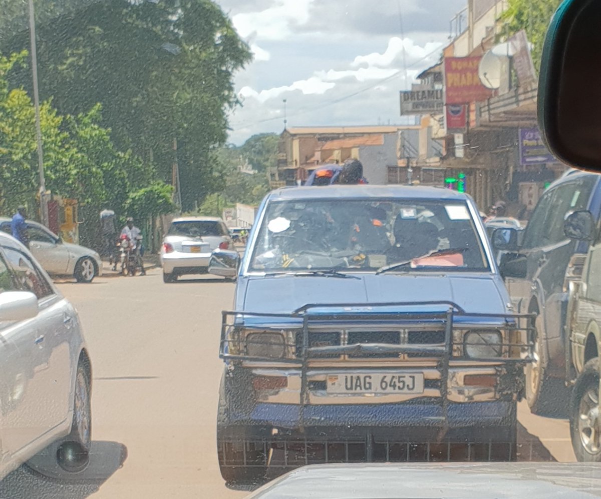 APTcoms's tweet image. #Multiplex, you might have to invest in #TechTracking with #SmarterSolutions. You might have to think tech solutions with @MoWT_Uganda,@PoliceUg @URAuganda,#FaceTechnology etc. Driving while monitoring and parking by the streets to enforce penalties doesnt seem wise anymore.
