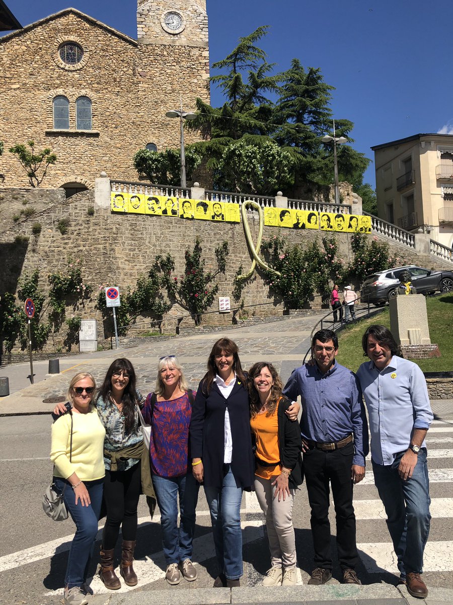 JuntsPerSort's tweet image. Gràcies @LauraBorras, @francescd i @MaciaGou per acompanyar-nos i estimar la nostra cultura! Seguirem treballant-la junts!

Quin plaer de jornada, us esperem, amb més temps i calma, un cop passades les campanyes! 

#femhojunts