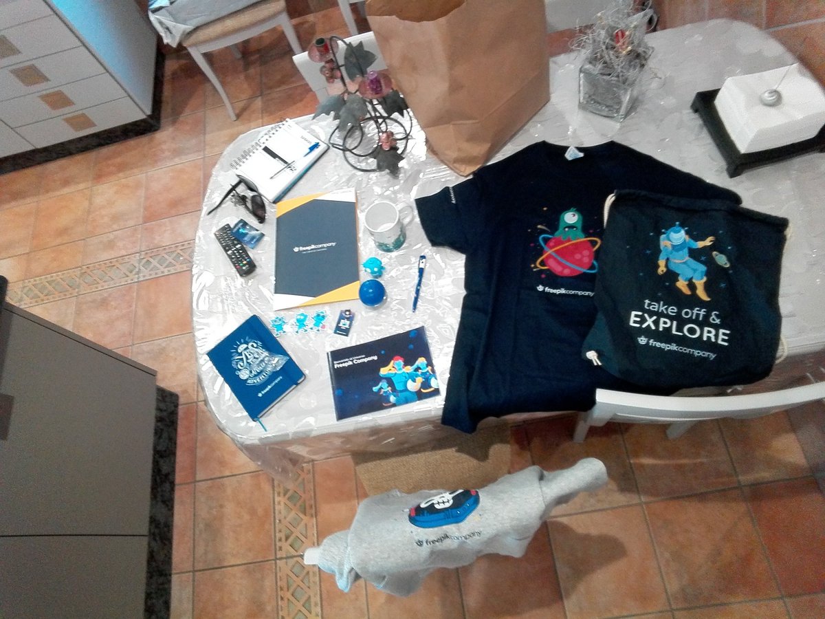 SoundsLikeWilly's tweet photo. Just joined @Freepik_Vectors as a 3D Editor, so excited! Thanks for an awesome welcome inside the company 💪😄 https://t.co/k2377gwgYp