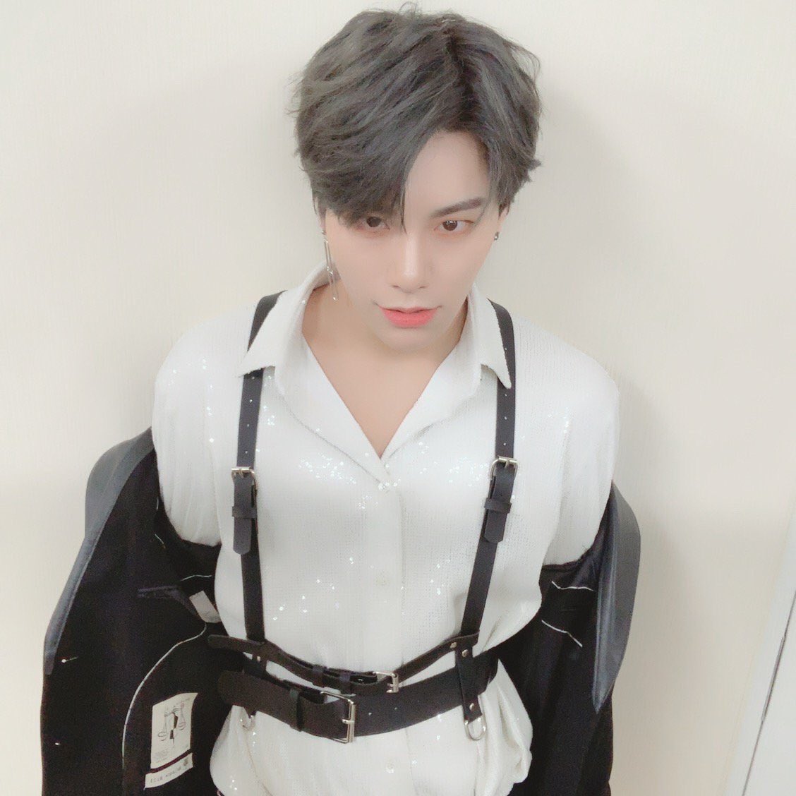 shineetg43's tweet photo. 사진 한 장만으로도 모든걸 씹어먹는 미친 외모 >>>김상균<<< 하세요 !!!!!!!😆 https://t.co/FeHpufl6u7