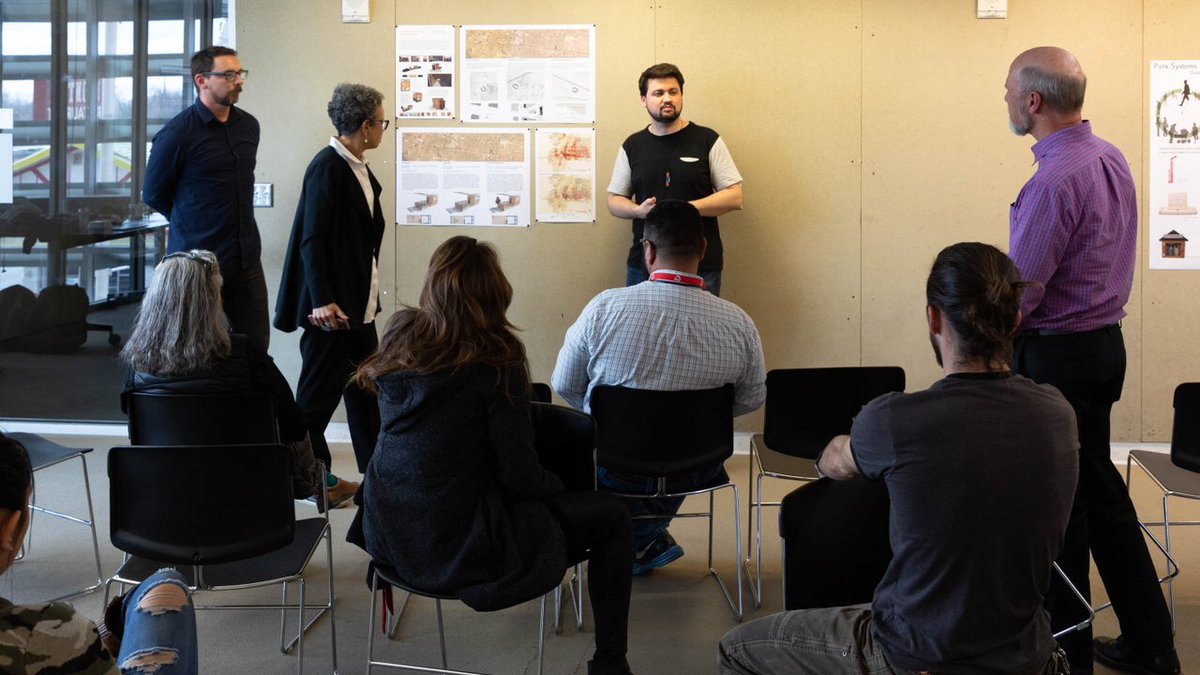 UNM_Global's tweet photo. #internationallobos🐺
Name: Gabriel Martins Moura🇧🇷-Master of Architecture
Initiative: Portable Public Toilets for the city of Albuquerque as a Health Policy.
Message to the other international students: "Our will is the same size of our capacity, dream big and don't give up." https://t.co/Bhg0oN5OTL