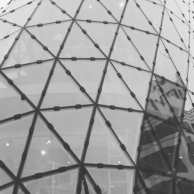 Paomorelli's tweet photo. #eindhoven #blackandwhite #love #instagood #travel #architecture #design #holland #holiday #world https://t.co/HkjkCAtz7E https://t.co/w30nEKftXy