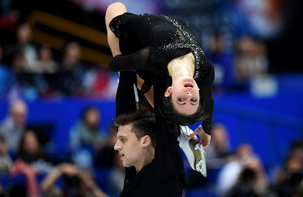 goldenskate's tweet photo. 🇷🇺 #NataliaZabiiako #НатальяЗабияко #AlexanderEnbert #АлександрЭнберт: "Everything is going step by step and as it needs to be, starting with the technique and beyond...Everything is falling into place for us." -- 📰 https://t.co/5hv3nL9nTw 

#Figureskating #WorldFigure 🥉 https://t.co/SHXO2UXSAt