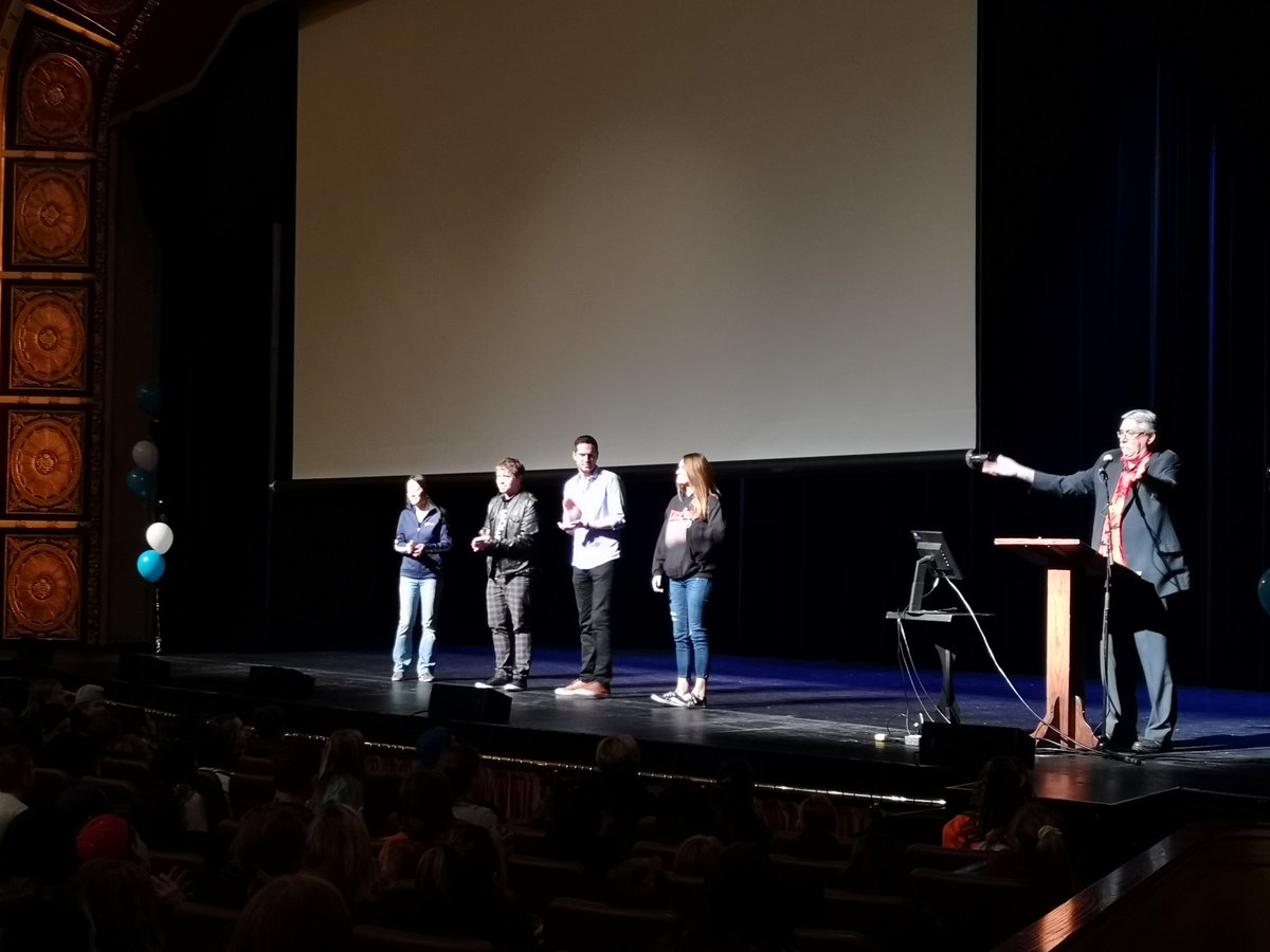 ProfChristinaD's tweet photo. 49 busses full of grade 8 students. 35 interactive exhibits and 4 motivational speakers. Very successful day #epicjobs2019 https://t.co/5uo0Y76Z0B