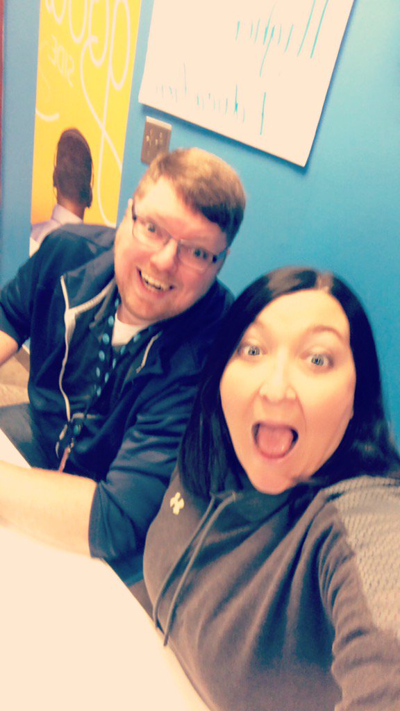 Talking to folks about tuition assistance #wecareweek #lifeatatt <a href="/JoshHixenbaugh/">Joshua Hixenbaugh</a> <a href="/boardman_fun/">BackOffice Culture & Diversity</a> <a href="/ShellyBradley15/">Shelly Bradley</a>