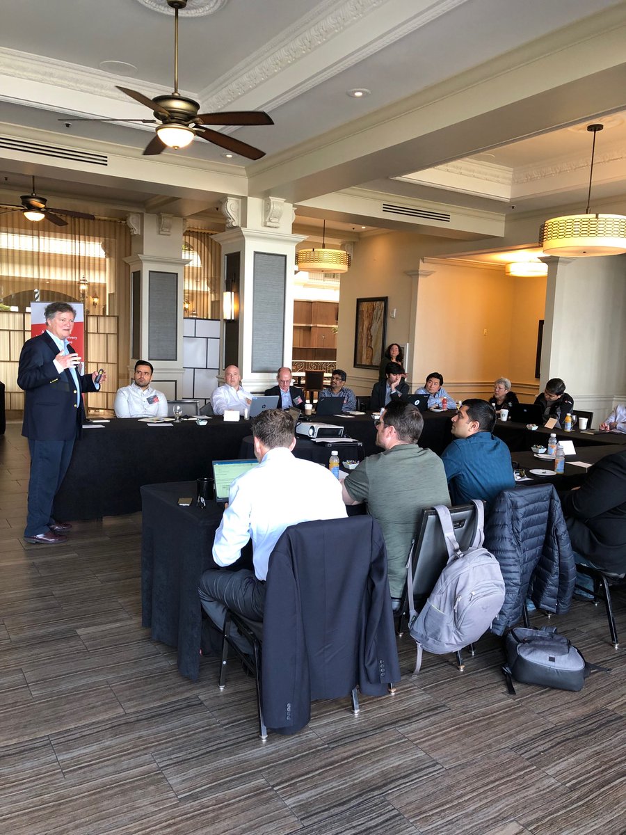 Ravi_Shankar_'s tweet image. David Stodder @dbstodder⁩ ⁦- Sr.  Research Director ⁦@TDWI⁩ discusses #Hybrid #DataArchitectures at #FDSRoadTour at #San Francisco. ⁦@denodo⁩ #DataVirtualization