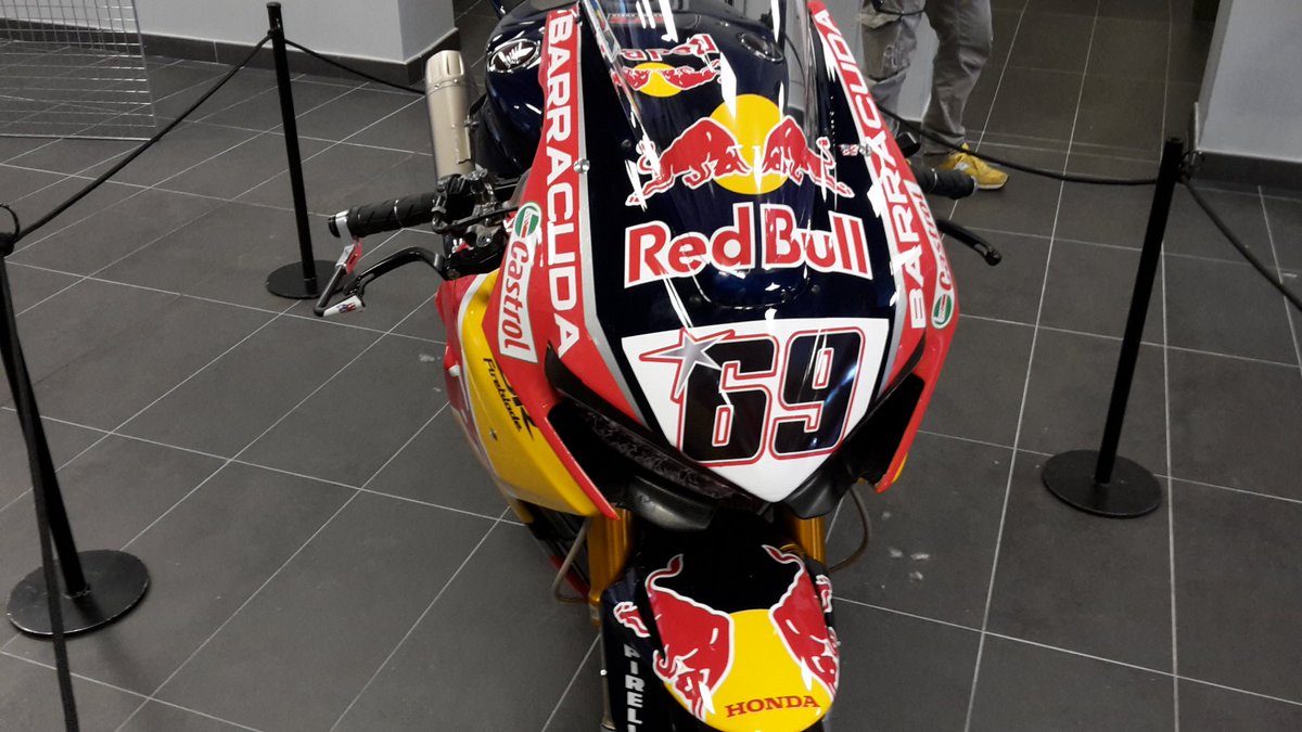 paulale01206488's tweet photo. #ForzaNicky rip #kentuckykid https://t.co/9wrjnvUb3L