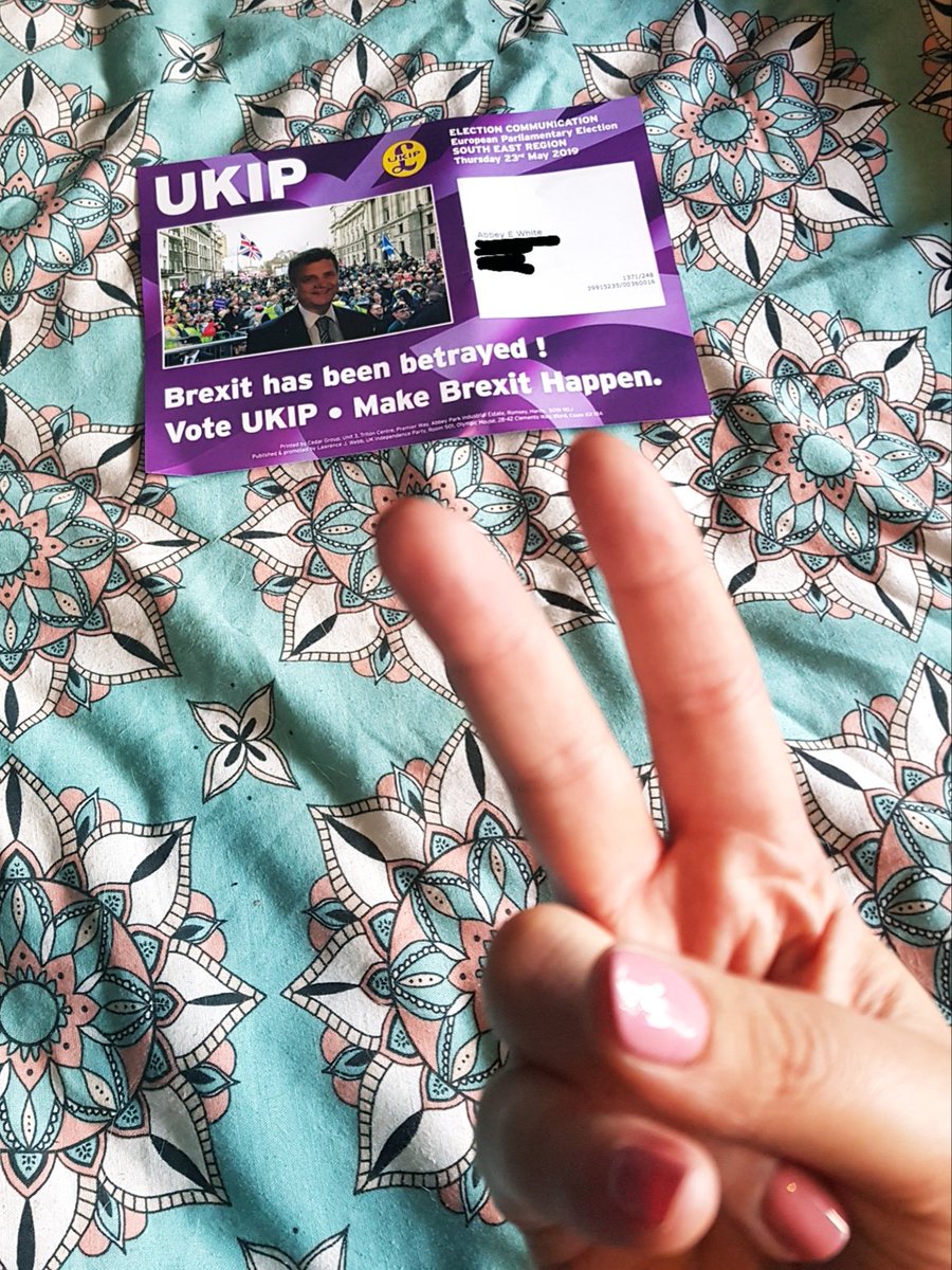 _MamaJude_'s tweet photo. Absolutely fucking not, you bunch of gammon-faced, racist cunts. #FuckUKIP #FuckBrexit #FuckOff https://t.co/DtaEHvCcfJ