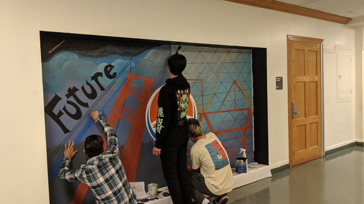 new015250's tweet photo. Finishing up the murals!!! #innovationsandoptions https://t.co/GgoCfOKEcu