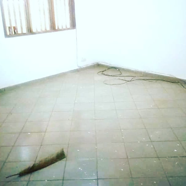 LewambiI's tweet photo. 1 bedroom apartment for rent https://t.co/iZJkmoOzmG