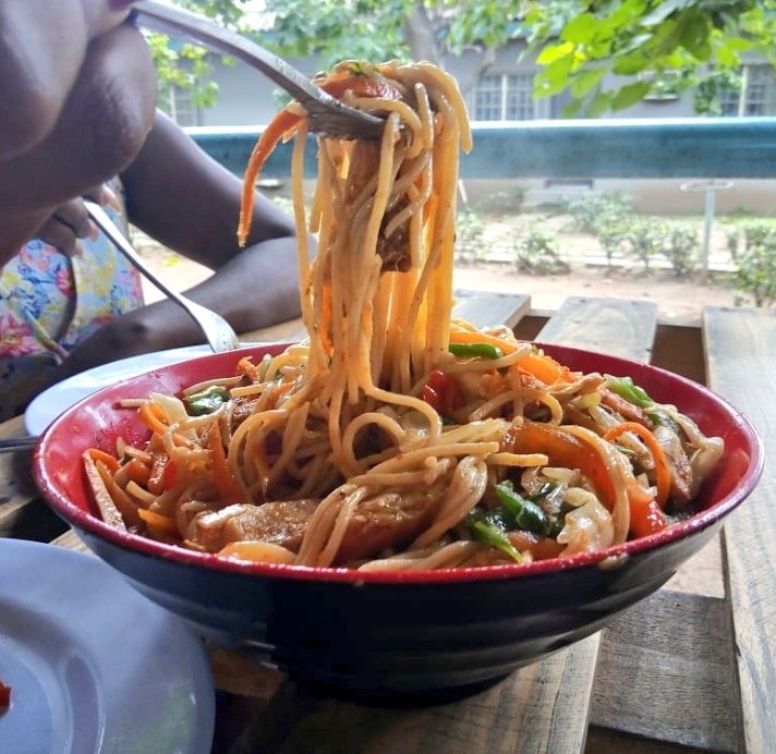 PancakeHubNG's tweet photo. Brunch Alert....
#chickenpastameal
#pancakehub
#sidesonthemenu
#pastaπ
#brunch
#brunchalert
#midweektreat
#somethingspecial
#yummy
#tasty https://t.co/GEO2GUB5bp