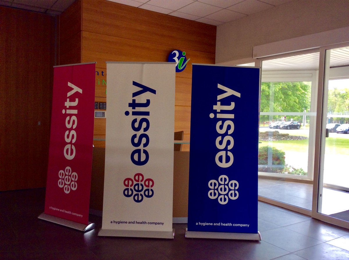 Prefet68's tweet photo. [#Economie #Emploi]
20 mai : Visite de l’entreprise #Essity à #Kunheim, concepteur et fabriquant de produits d’hygiène, de santé et de bien-être.
▶️ @prefet68 a rencontré une partie des 500 salariés du site implanté dans le #HautRhin depuis plus de 50 ans https://t.co/BdZhiJcjGa
