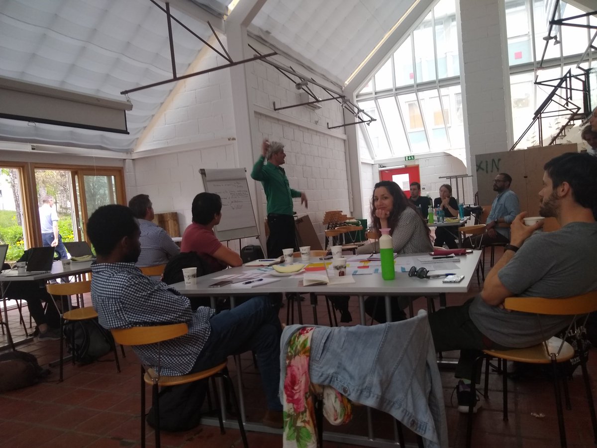 Experiencing being designers for one day with Matthijs van Dijk from @ReframingStudio during our Spring School <a href="/widmer_tobias/">Tobias Widmer</a> <a href="/LucyChamberlin/">Lucy Chamberlin</a> <a href="/JuanaCamacho/">Juana Camacho Otero, Ph.D.</a> #CircularEconomy #circulardesign