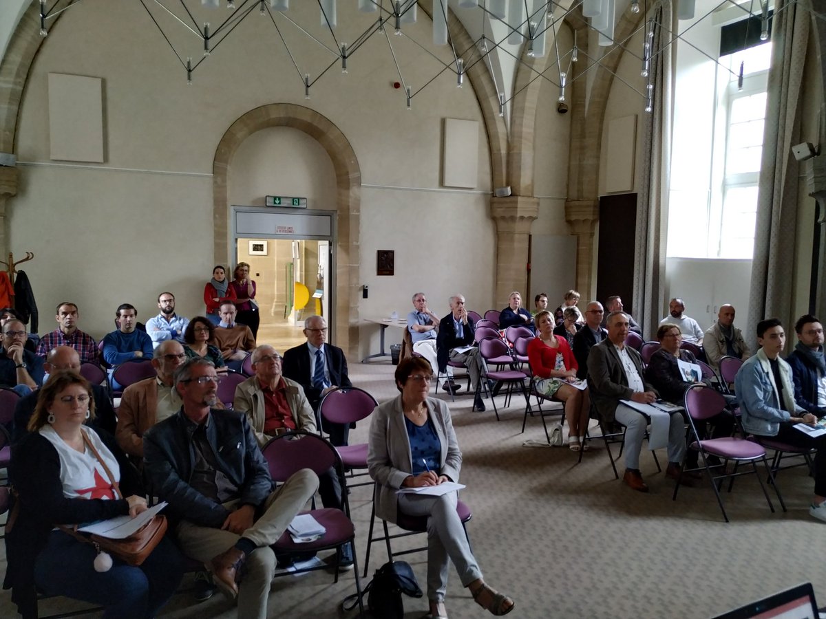 homard's tweet photo. Présentation de maowi le #wifi territorial de la #Manche. Maowi est un service de wifi territorial public proposé par @manchenumerique aux collectivités du département actuellement accessible à Coutances et @SaintLoAgglo https://t.co/LMh7h3hOX0