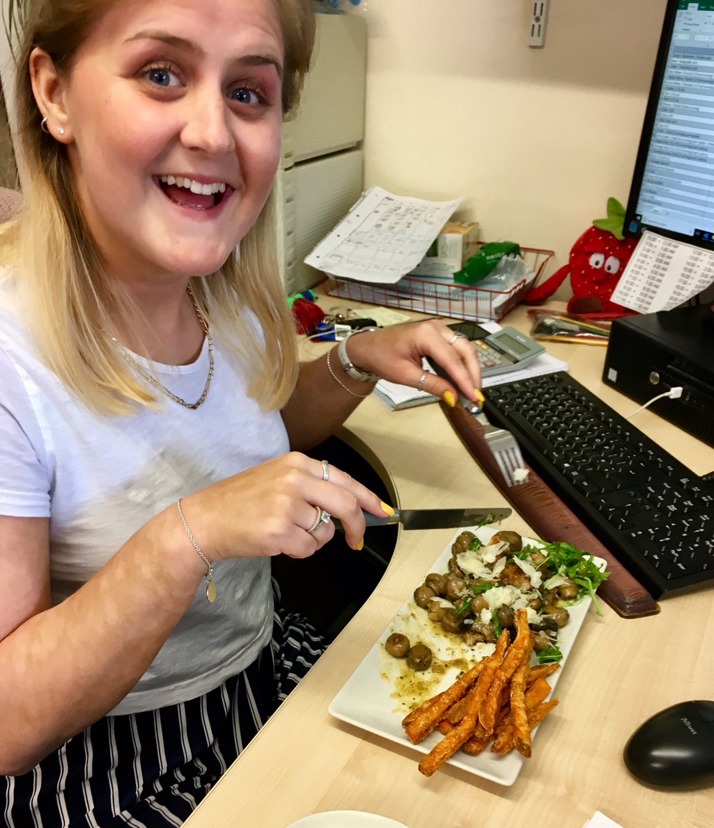 ACFTeambuilding's tweet photo. It’s a working lunch kind of day! We’re super busy prepping for our upcoming events, so we decided to try out the culinary delights onsite from @AldwickEstate estate today. Verdict = super yummy!!!! 👍🏼🍽 #workinglunch #officelife https://t.co/k2Q0EEZOWG