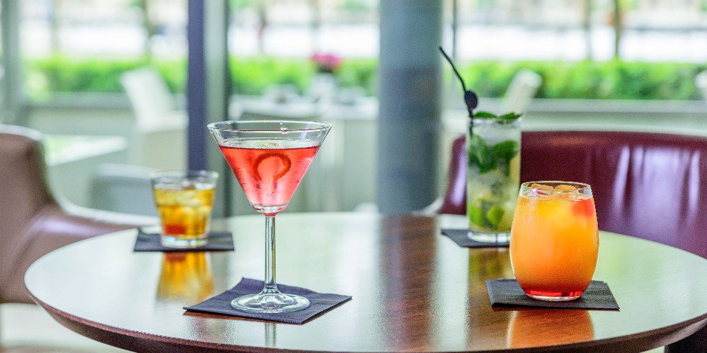 The sun is out (when it wants to be) today and the terrace looks amazing, Cool down with a refreshing Cocktail or a beer on our terrace. See you after work. #postworkdrinks #midweekcelebrations #midweek