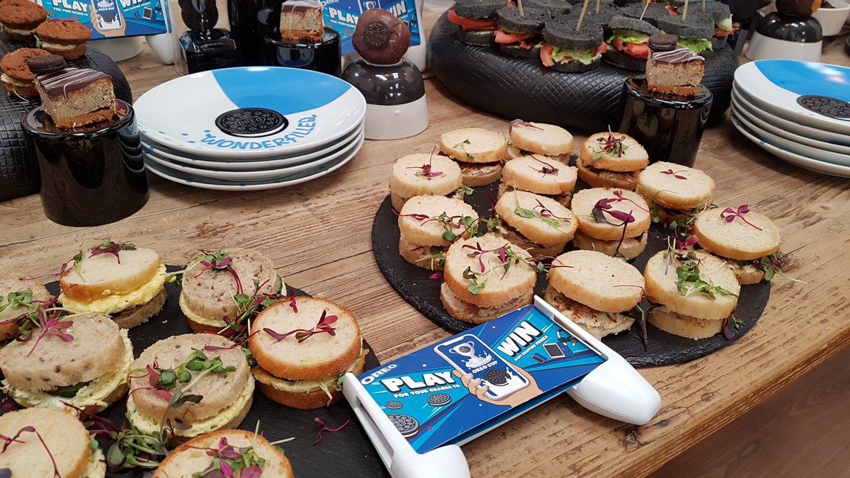 adventures_m's tweet photo. Some delicious food at the @Oreo event today #OreoCup #Adventuresofbeeandmoe https://t.co/9UJzhLtkVr