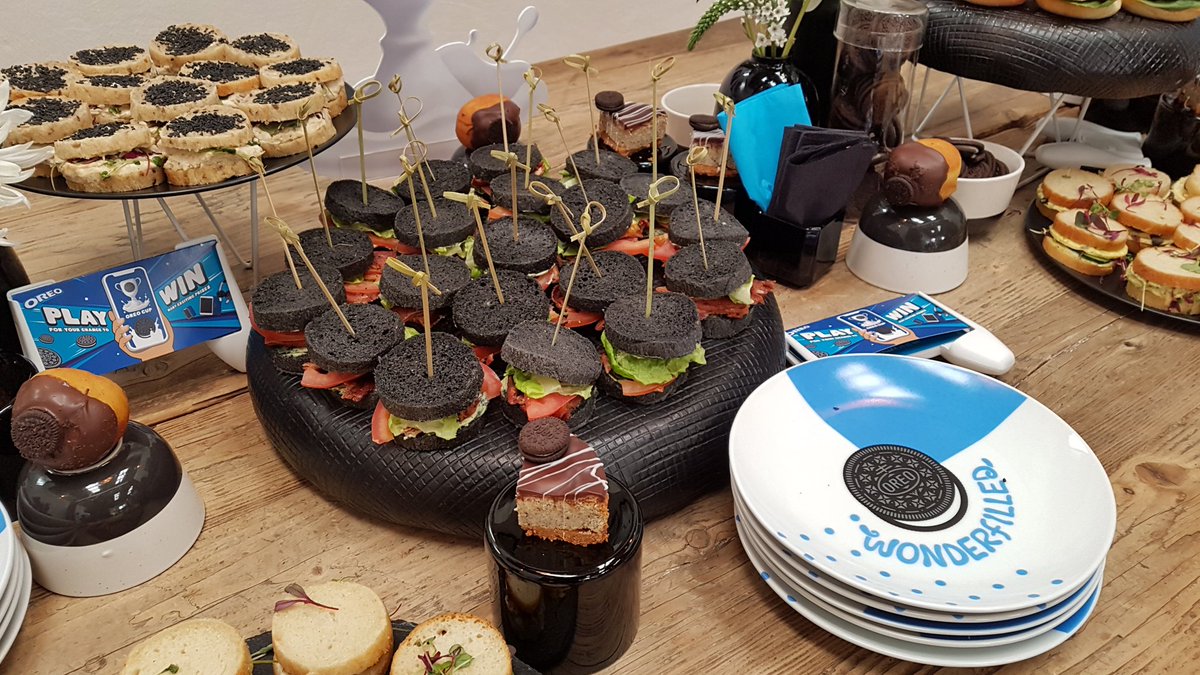 adventures_m's tweet photo. Some delicious food at the @Oreo event today #OreoCup #Adventuresofbeeandmoe https://t.co/9UJzhLtkVr
