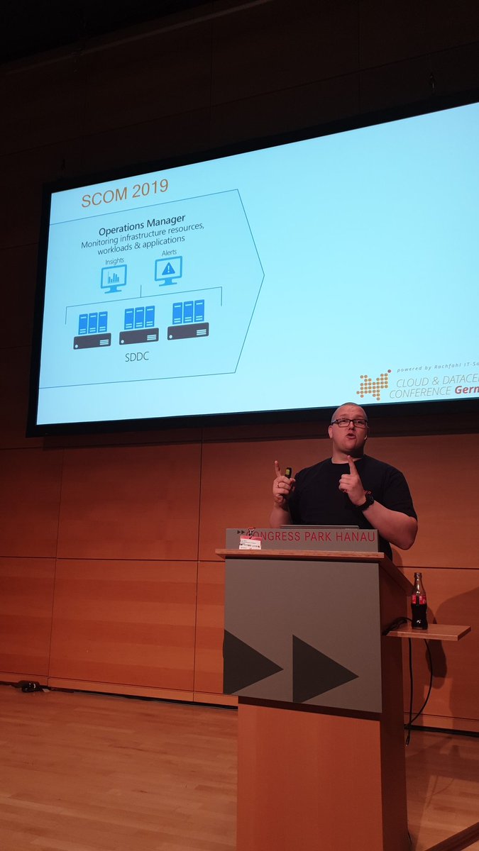 @ericberg_de is talking about #SystemCenter at #CDCGermany