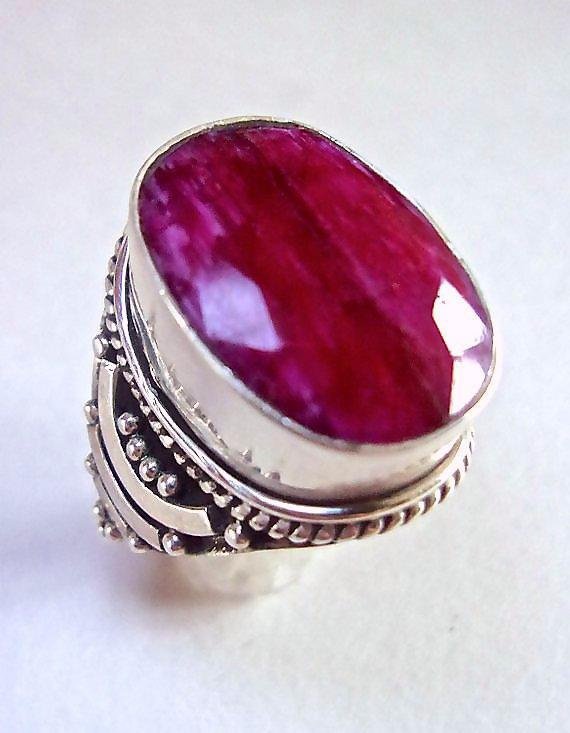 renaissancefai's tweet photo. Excited to share the latest addition to my #etsy shop: Faceted Ruby Sterling Silver Ring, Oval Bezel Set Ornate Silver Work, Handcrafted Vintage Size 7.5 https://t.co/GuCktBDuaL #jewelry #ring #red #silver #women #ruby #no #oval #rubysterlingring https://t.co/fYh9MTKaaJ