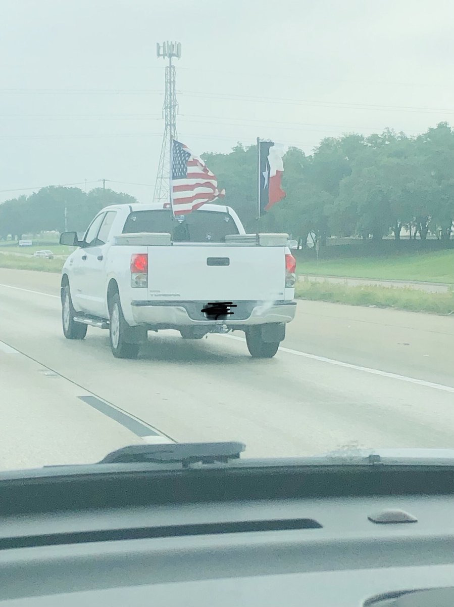 Only in Texas... YEE YEE y’all 🤣