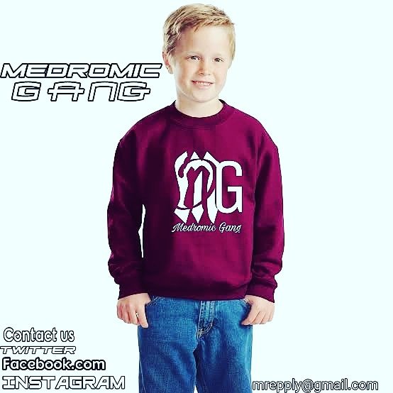 mpendulo_tyrant's tweet image. Follow my T-shirts on Facebook market