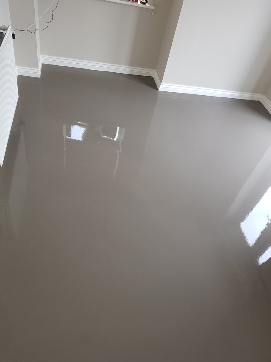 richargie's tweet photo. This one is for @CroftsLee gone with him and used #p141primer before @FBallUK #300hd. Great product dry in 15 minutes like it says and doesn't stick your shoes when walking on it https://t.co/aNlH5pQx9G