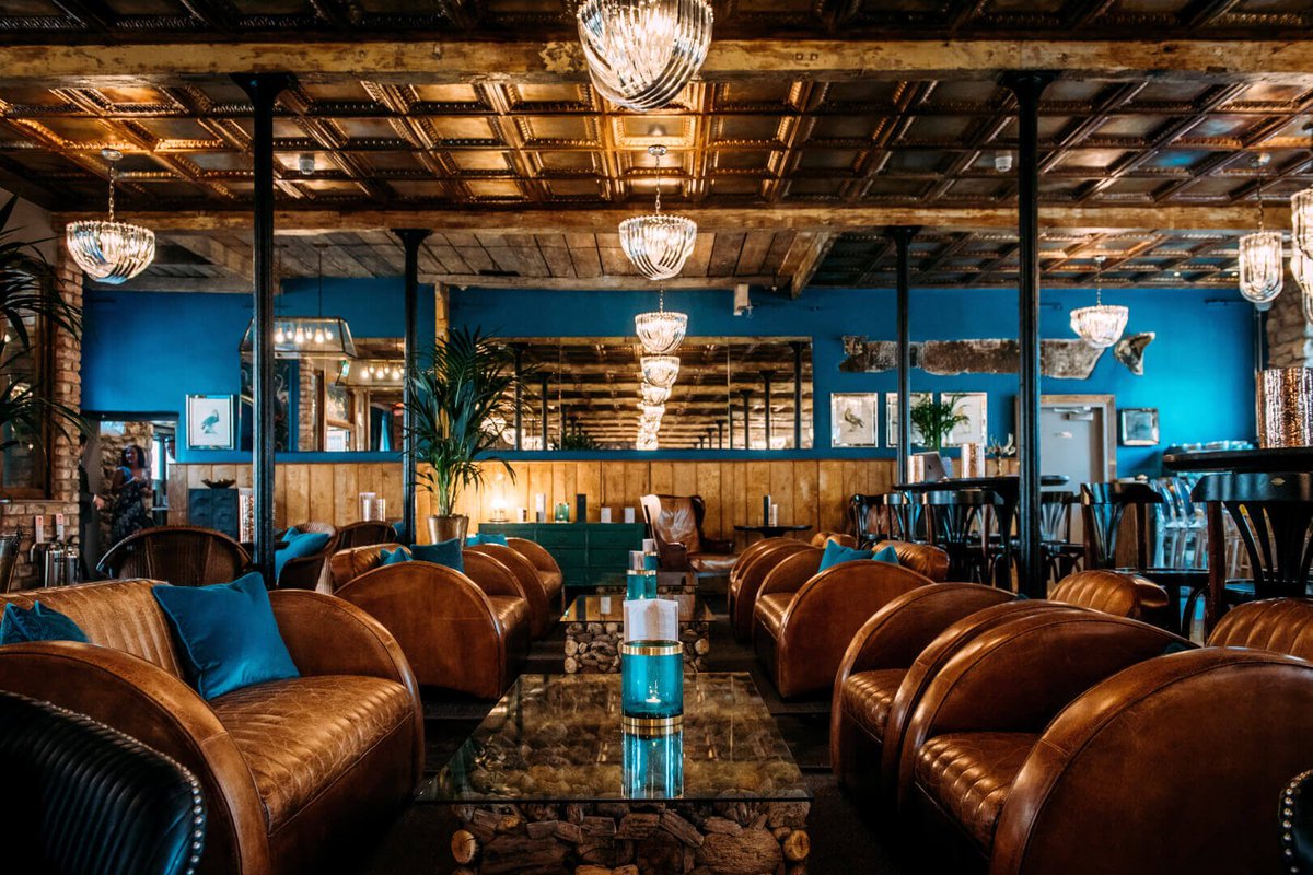 Lancs_Cookbook's tweet photo. A massive welcome to @HolmesMill our newest contributors! From the beer hall to the bistro, this place is truly one of a kind. Be sure to check it out in our cookbook coming soon - we can't wait to see what these guys have to offer! #Lancashire #cookbook #foodie https://t.co/ase7avK2nZ