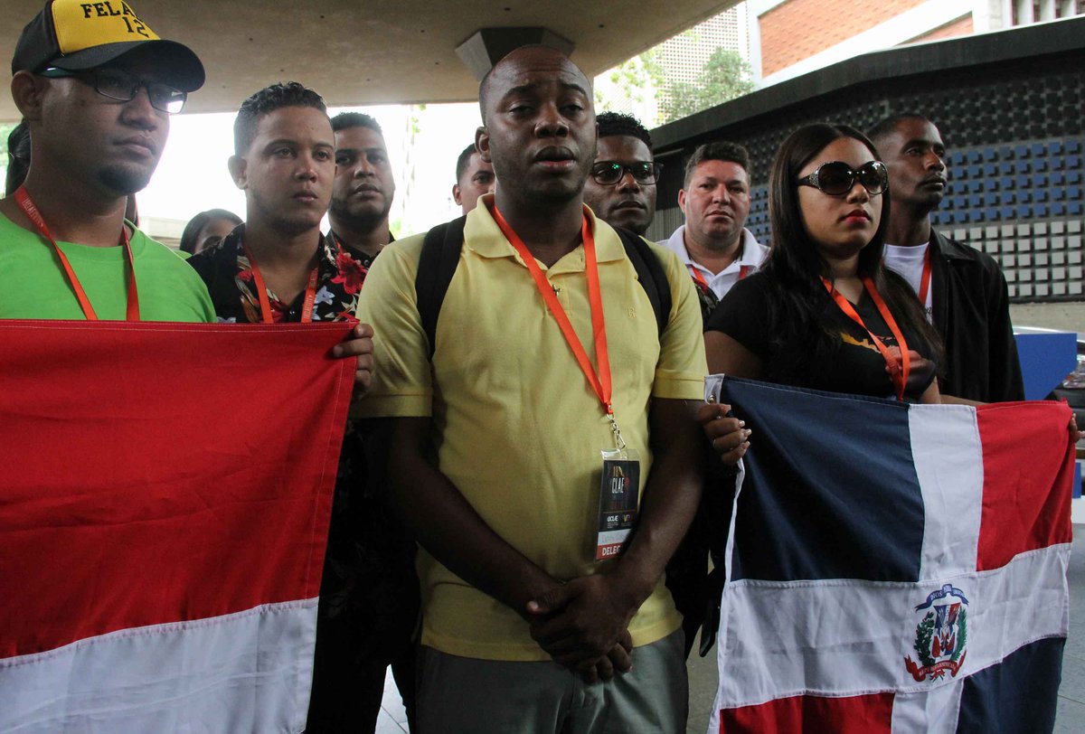 hugbelpsuv's tweet photo. La @oclaeOficial representa a más 38 Federaciones Estudiantiles de todo el continente americano, con más de 100 millones de miembros, incluye organizaciones del Movimiento Estudiantil Secundaria, Universitario y Posgrado

Estamos orgullosos de ser la sede #ClaeVenezuela2019 🇻🇪 https://t.co/oZDtnBUycY