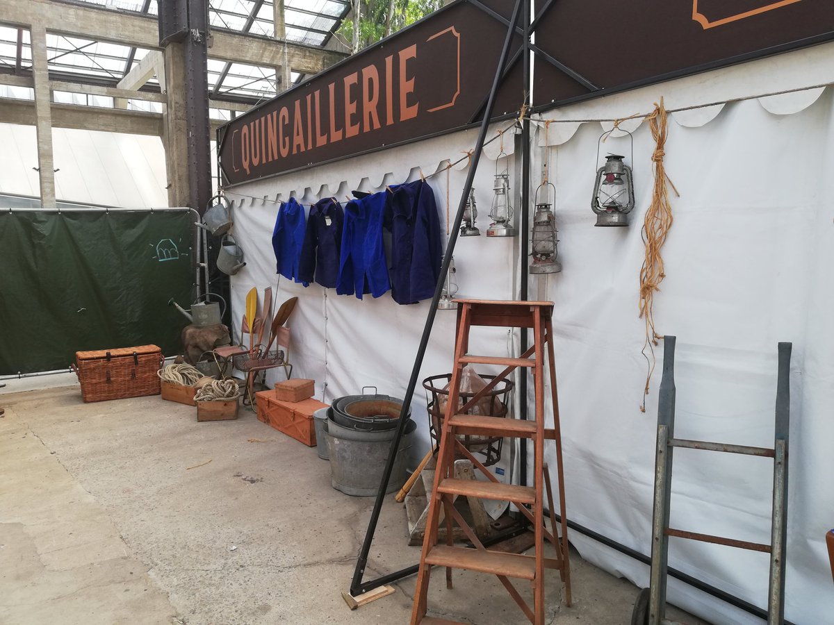 LFDChangement's tweet photo. [Changement de décor] pour #LaFabNantes
Les Nefs se transforment, le décor se met en place à #Nantes
Une scénographie signée Le Monde des Barons Perchés et La Ressourcerie de l'île
Il ne manque plus que vous pour l'animer ! 😉
A demain https://t.co/Mc01cnqkts
