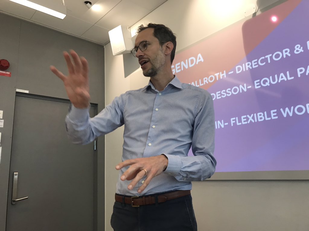 drlouisedann's tweet photo. Meet Erik, a #Director at @TeliaCompany &amp; #father of 3 who took 6-8 months PL and supports #ParentalLeave in his teams. “Impt that leave is shared by both parents &amp; ⬆️ internal mobility for the company”. #FamilyFirstCompanies @UNFPA_Belarus  @eecamenengage @ErikTallroth https://t.co/VFtoVOlIap