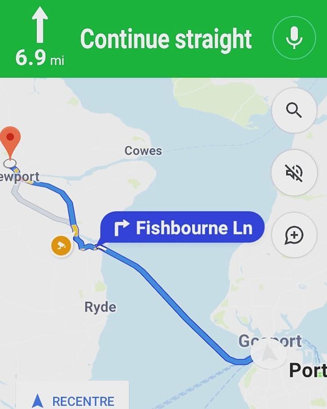 KT3manandvan's tweet photo. I'm about to go for a swim #movers #manandvan #removals #portsmouth #isleofwight #movehouse #movinghome #movinghouse #ferry #wightlink https://t.co/cLFQnlMEgm https://t.co/EBl4emE4zK