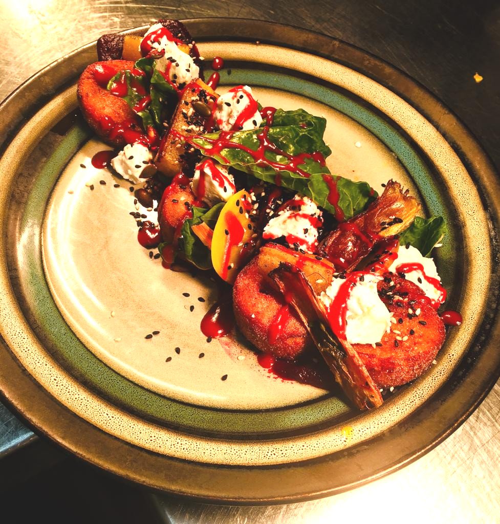 Take a peek at one of our new mains - Crispy Beetroot Gnocchi with Textures of Beetroot and Goats Cheese 😋😊

#Vegetarian #Dinner #Main #Menu #Folksworth #Peterborough #PoshNosh #MeatFree #Beetroot #Gnocchi #GoatsCheese #Delicious