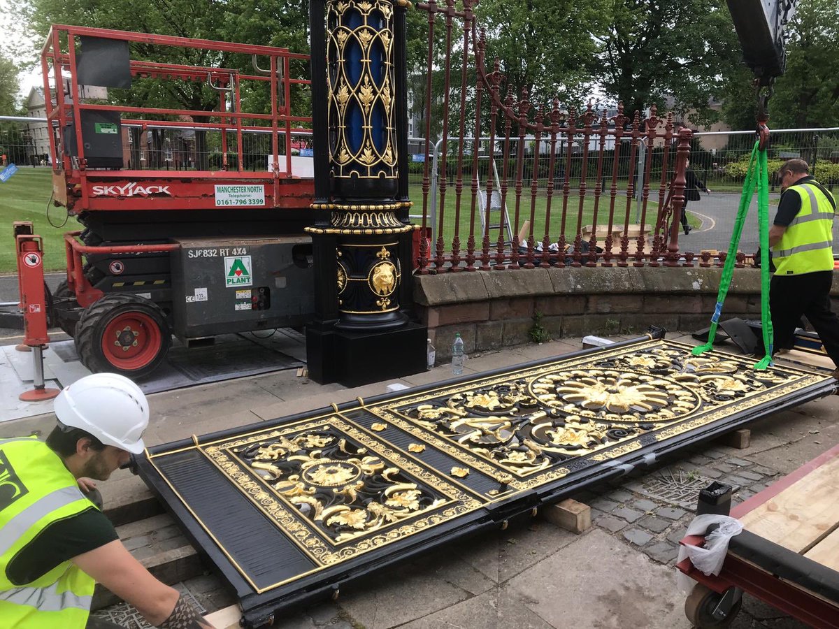 HallConserve's tweet photo. More of the Warrington Golden Gates being returned home by our Hall Conservation team today.  #warrington #heritage #warringtongoldengates #conservation #restoration #gilding #gates #ironwork #bling #blacksmithing #hallconservation https://t.co/3IYW1gnCLM