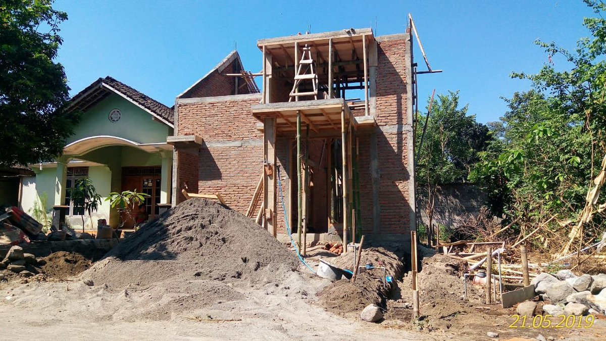 sugengbs's tweet photo. RUMAH DIJUAL
Proses konstruksi, lokasi di jakal km.13, Josari, Sleman, Jogja.

Maps lokasi:
7°41'47.7"S 110°25'51.9"E
Unnamed Road, Losari, Sukoharjo, Ngaglik, Sleman Regency, Special Region of Yogyakarta 55581
https://t.co/migg1tGONV

Info: 081317101353 https://t.co/rjZm5hYtEj