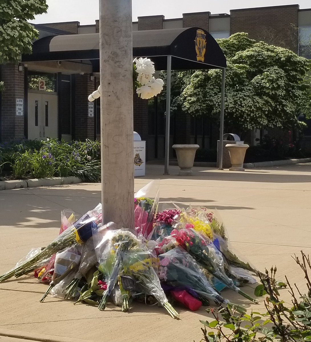 Saint John Vianney High School tweet media