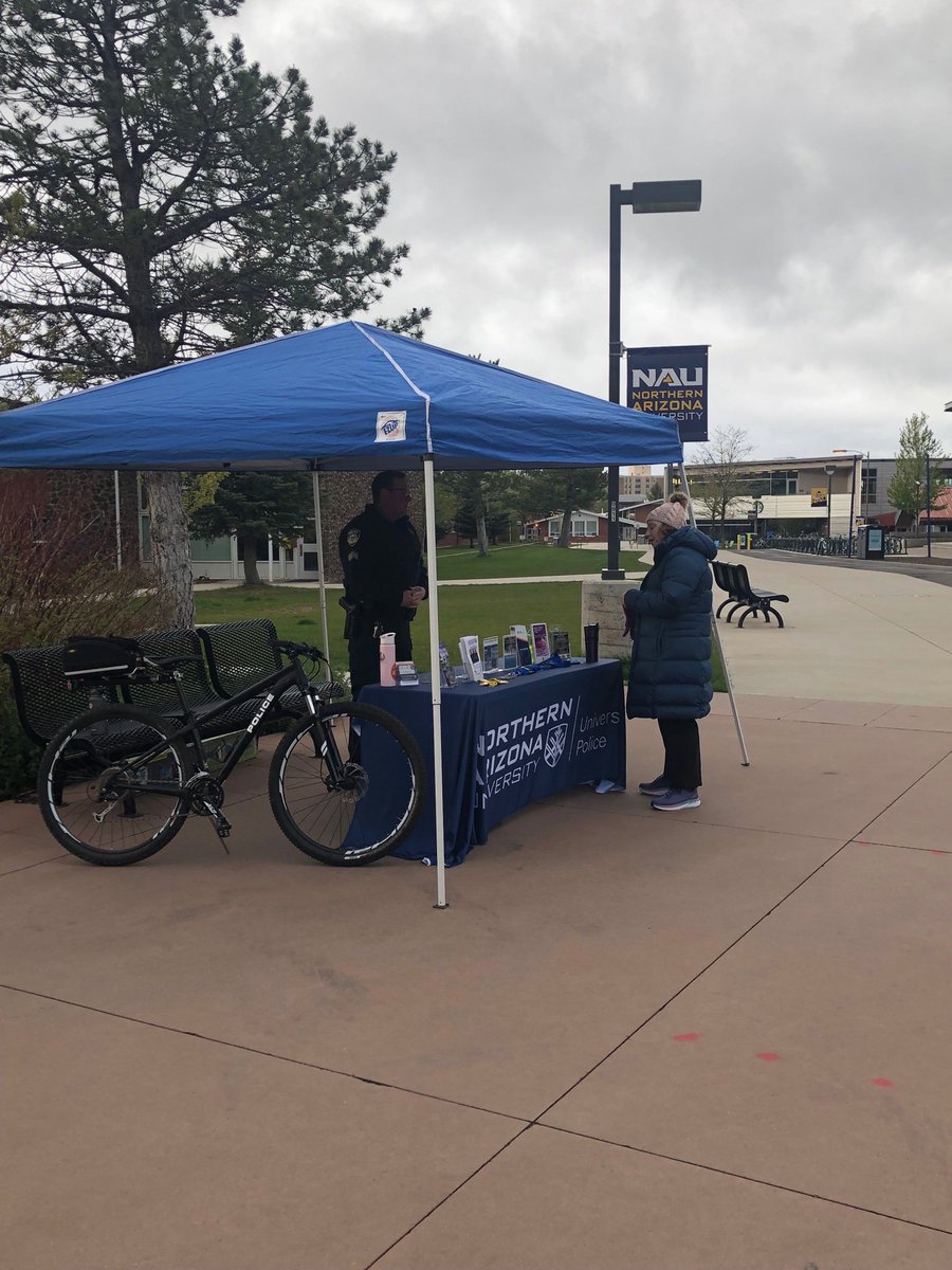 NAUPolice's tweet photo. NAUPD will be out at the Bike to Work Day event on the University Pedpath 630am-9am! It’s a little chilly but the free hot breakfast and coffee will be worth the cold! Stop by and say hi! ❄️🚲🥞#naupd https://t.co/kdpGReeTKN