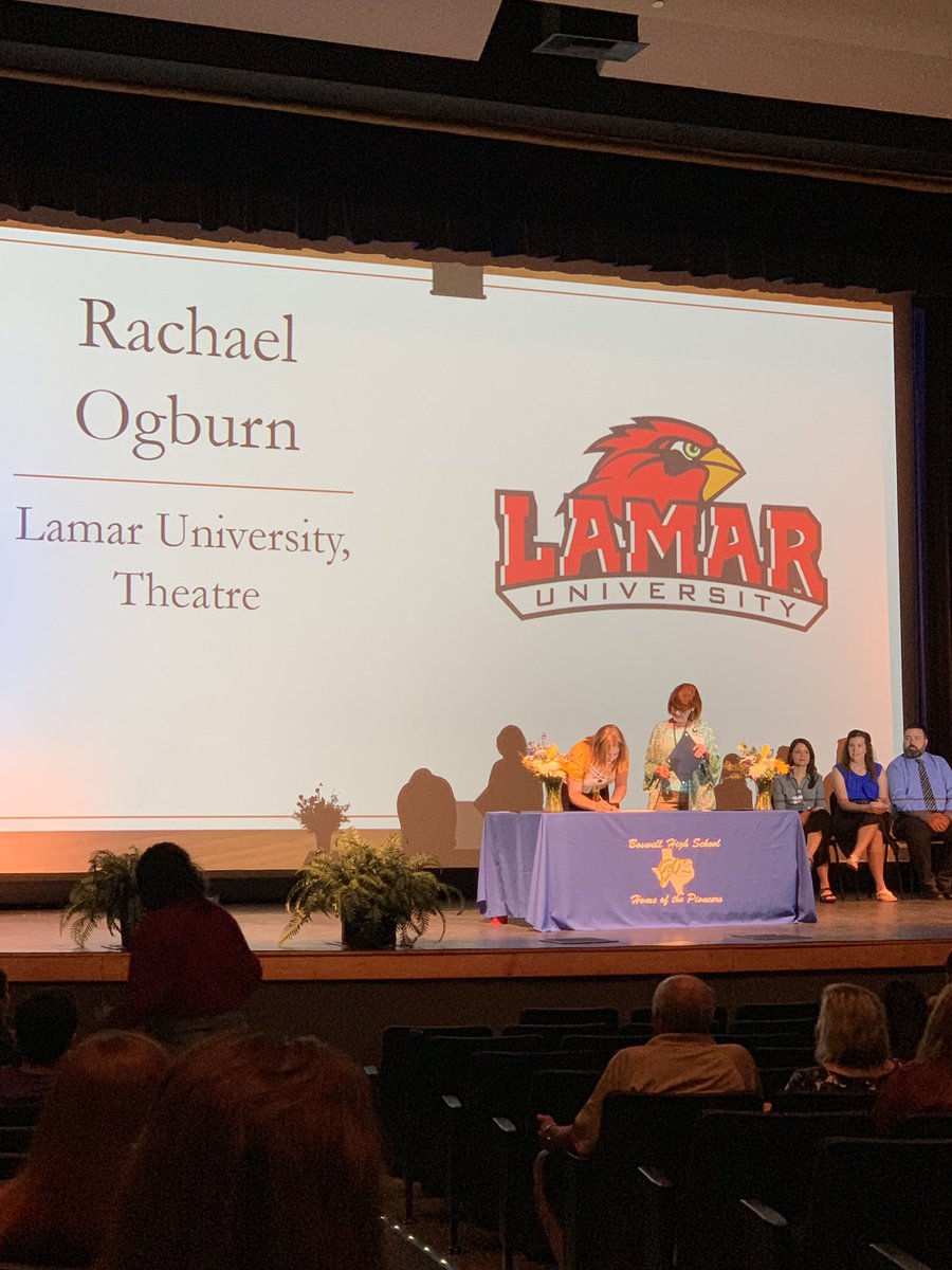 So proud of these Pioneers on our Inaugural Annual Fine Arts Signing Day!!!! @EMSISDFineArts <a href="/boswellhs/">Boswell High School</a> <a href="/NikaDavis11/">Nika Davis</a> #wevegottalent #BOSproud #EMSPROUD