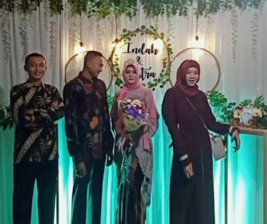 Indah (@indahkorta) on Twitter photo 