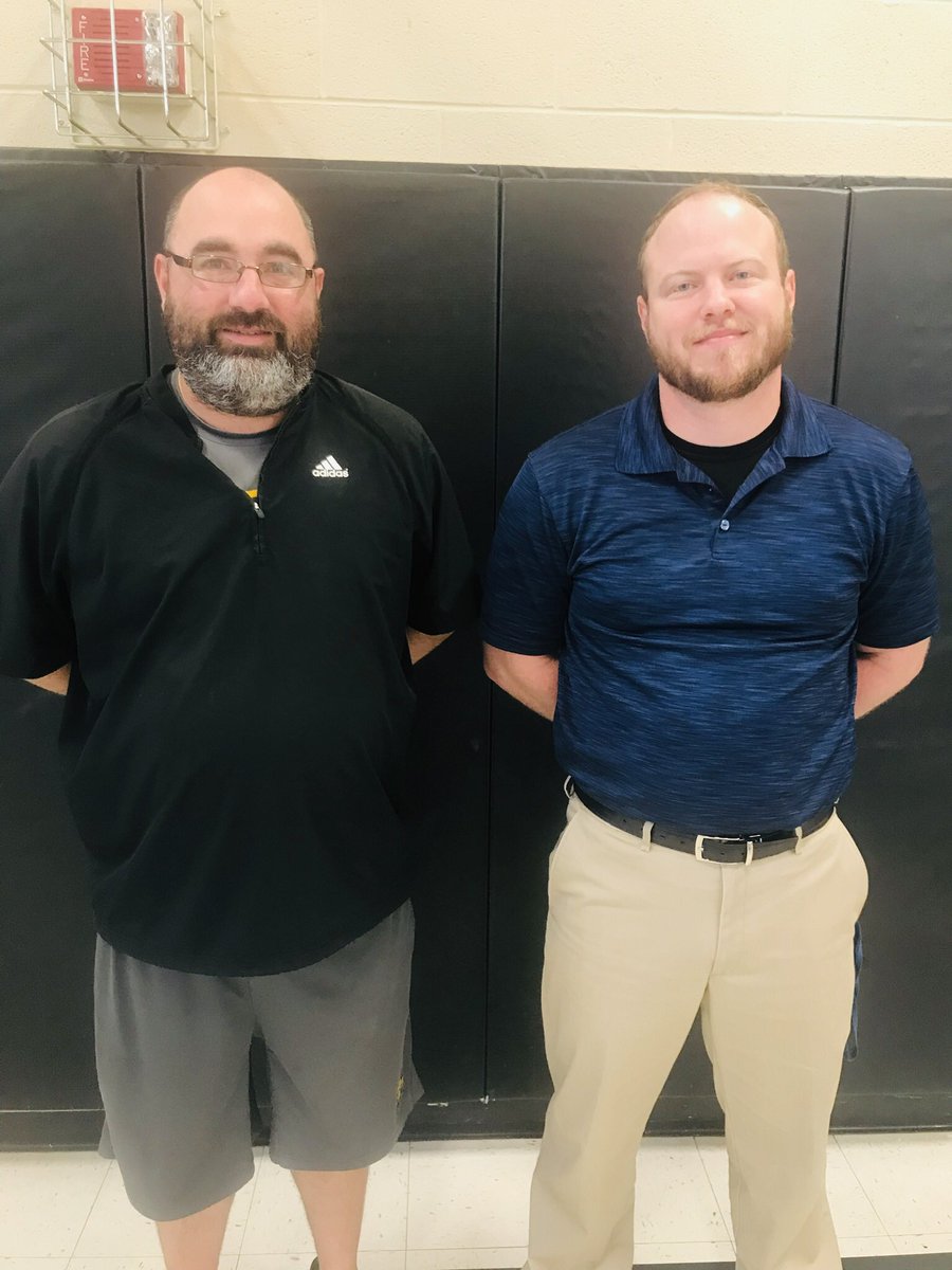 DrJillComstock's tweet photo. Congrats to Matt Hertzog for finishing year two of the beginning teacher mentor program.  Thanks to Matt Brownsberger for being his mentor! #OrrickPD #OrrickBearcats https://t.co/UohiFFnb9i