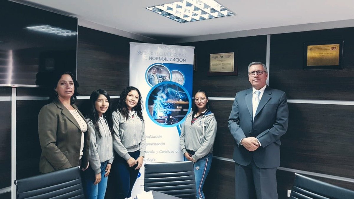 EMDISchool's tweet photo. Nuestras estudiantes participaron en la última fase de las Olimpiadas Nacionales de Normalización organizadas por el INEN. Los ganadores, asistirán a las Olimpiadas Mundiales de Normalización que tendrán lugar en Corea
.
.
.
.
#OrgulloEMDI https://t.co/m4DZPRIvXF