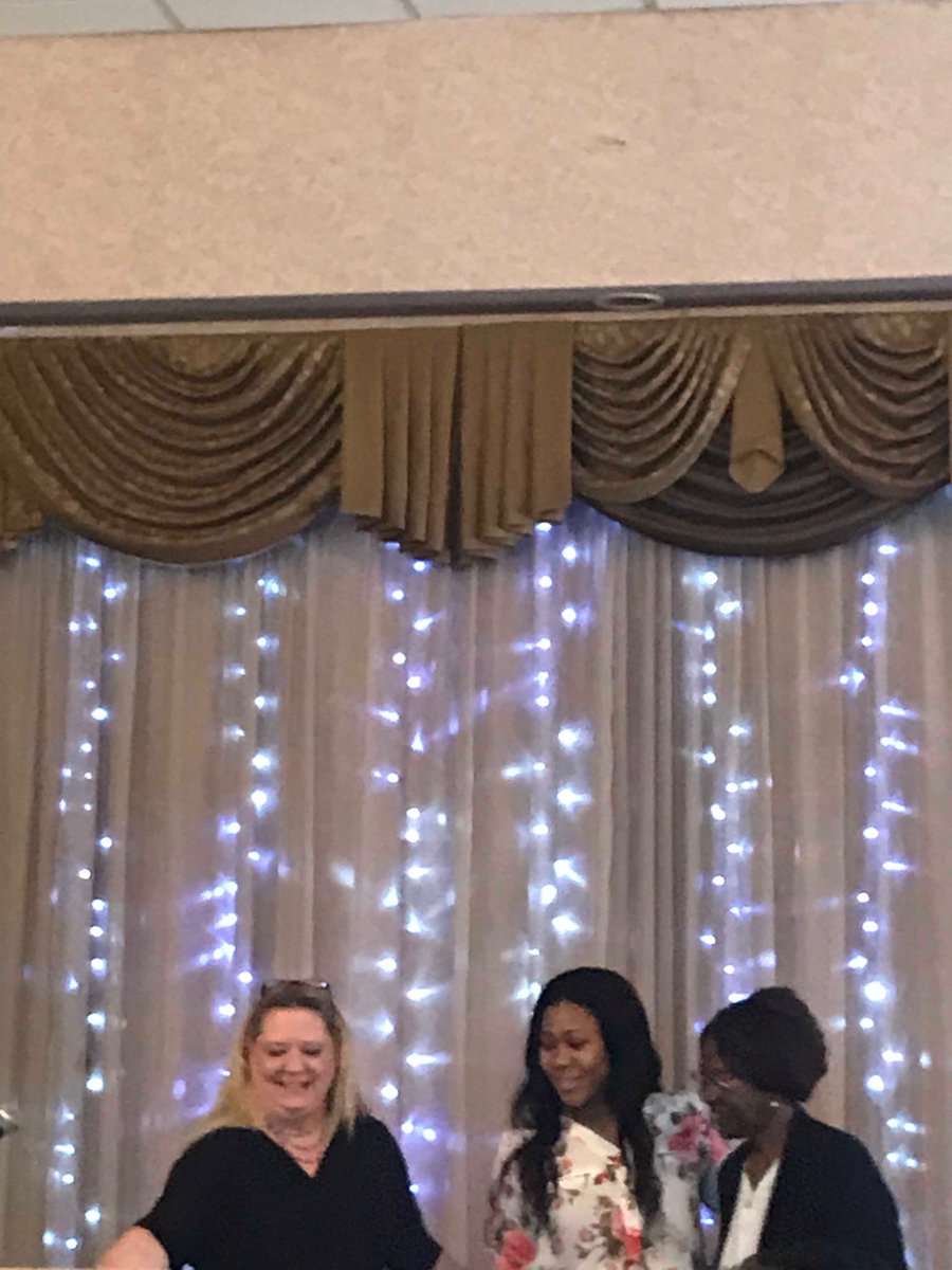 Congratulations young ladies and gentlemen on your 2019 Foundation Scholarships!