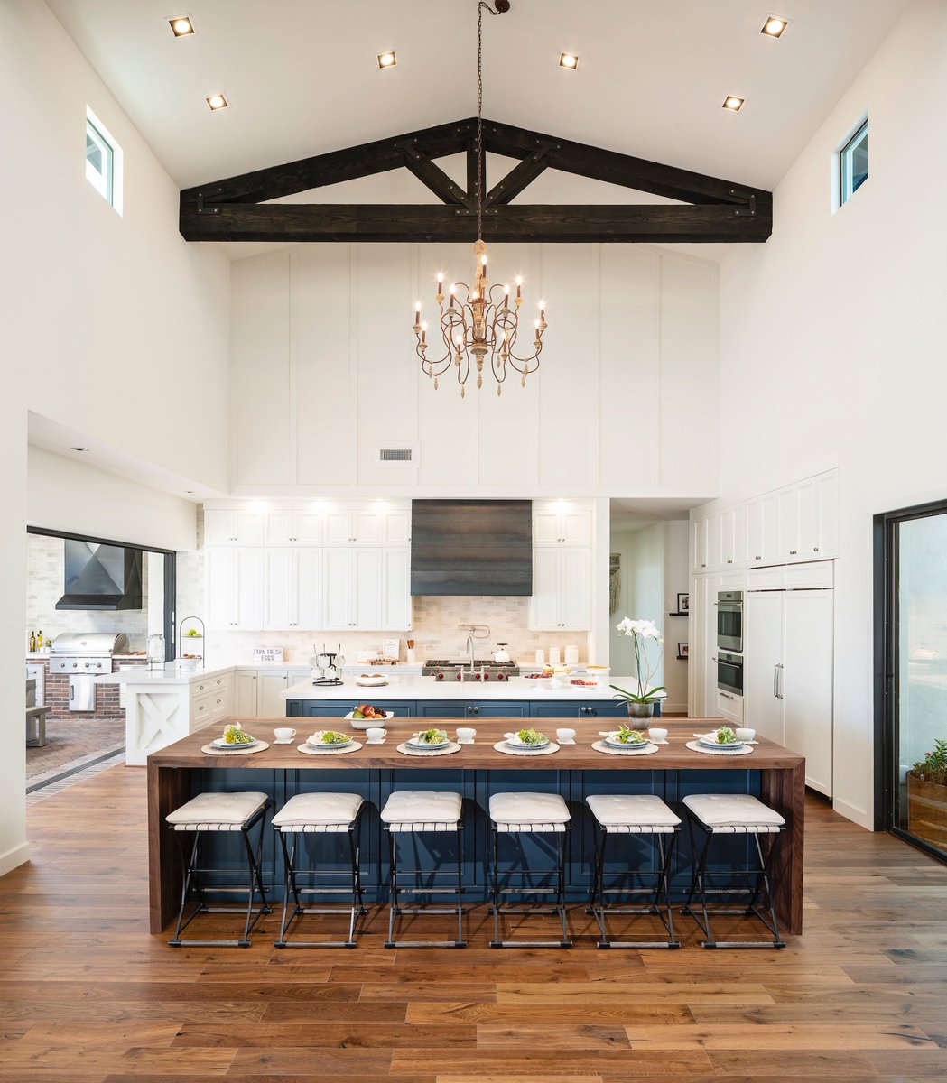 tollbrothers's tweet photo. Do you love the double islands?
#ObsessedWithThisHouse https://t.co/pXclcUfpBD